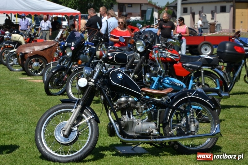 Zdjęcie w galerii na portalu naszraciborz.pl: Oldtimery w Zabełkowie, czyli dzień drugi X Jubileuszowego Zlotu Pojazdów Zabytkowych  wiadomości z regionu
