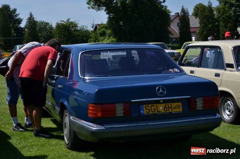 Zdjęcie w galerii na portalu naszraciborz.pl: Oldtimery w Zabełkowie, czyli dzień drugi X Jubileuszowego Zlotu Pojazdów Zabytkowych  wiadomości z regionu