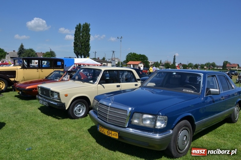 Zdjęcie w galerii na portalu naszraciborz.pl: Oldtimery w Zabełkowie, czyli dzień drugi X Jubileuszowego Zlotu Pojazdów Zabytkowych  wiadomości z regionu