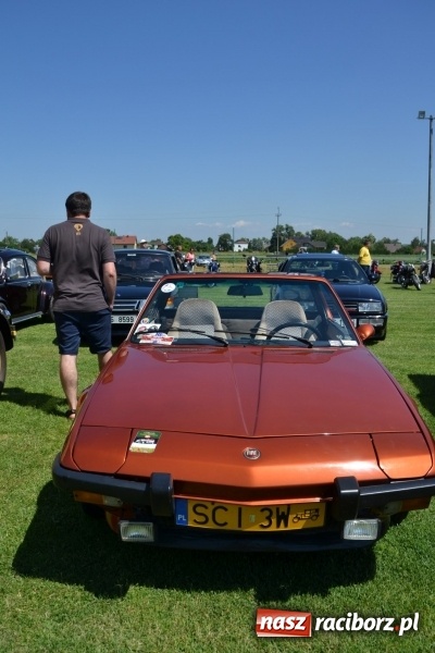 Zdjęcie w galerii na portalu naszraciborz.pl: Oldtimery w Zabełkowie, czyli dzień drugi X Jubileuszowego Zlotu Pojazdów Zabytkowych  wiadomości z regionu