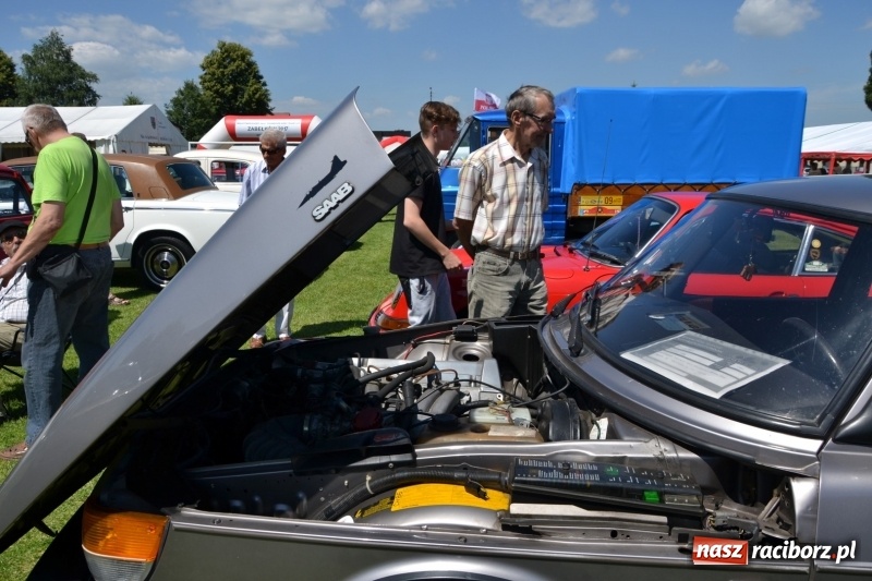 Zdjęcie w galerii na portalu naszraciborz.pl: Oldtimery w Zabełkowie, czyli dzień drugi X Jubileuszowego Zlotu Pojazdów Zabytkowych  wiadomości z regionu