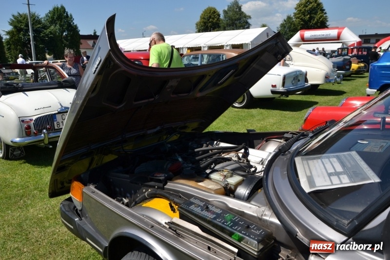 Zdjęcie w galerii na portalu naszraciborz.pl: Oldtimery w Zabełkowie, czyli dzień drugi X Jubileuszowego Zlotu Pojazdów Zabytkowych  wiadomości z regionu