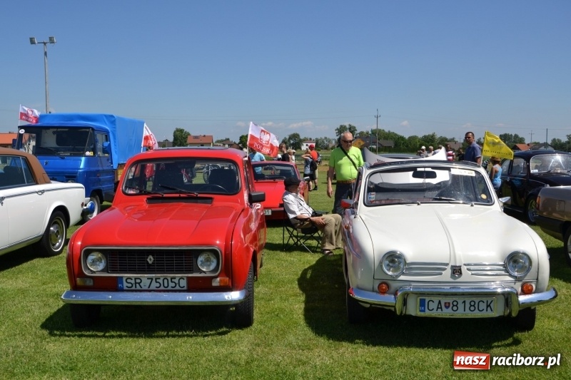 Zdjęcie w galerii na portalu naszraciborz.pl: Oldtimery w Zabełkowie, czyli dzień drugi X Jubileuszowego Zlotu Pojazdów Zabytkowych  wiadomości z regionu