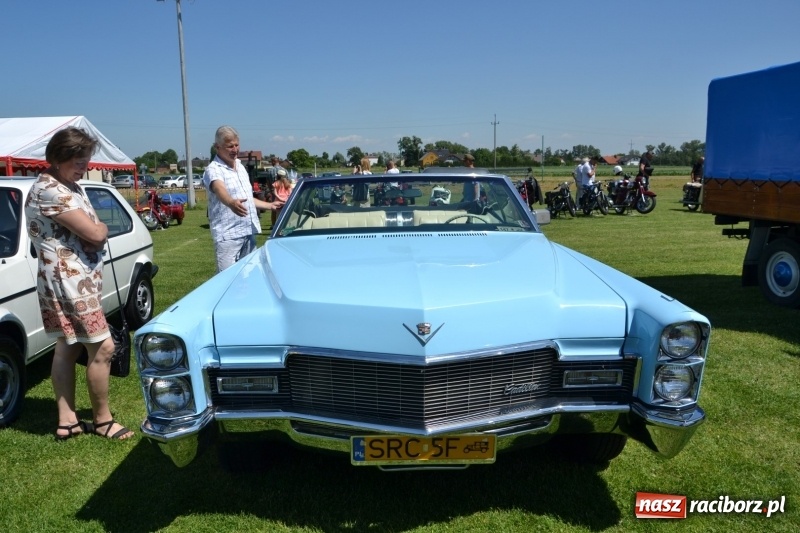 Zdjęcie w galerii na portalu naszraciborz.pl: Oldtimery w Zabełkowie, czyli dzień drugi X Jubileuszowego Zlotu Pojazdów Zabytkowych  wiadomości z regionu