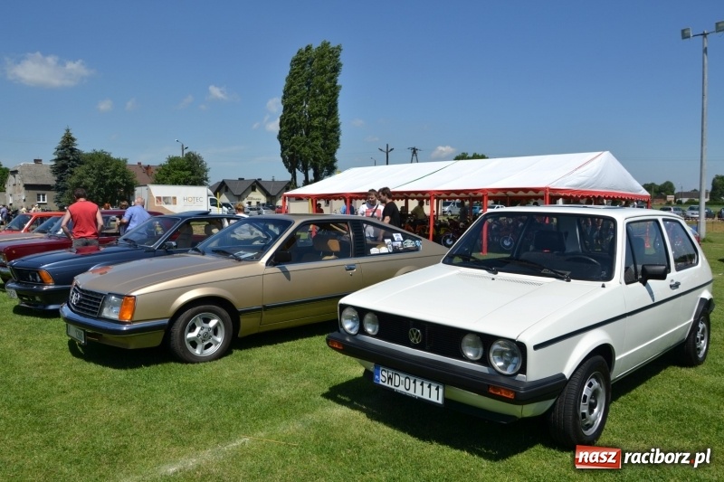 Zdjęcie w galerii na portalu naszraciborz.pl: Oldtimery w Zabełkowie, czyli dzień drugi X Jubileuszowego Zlotu Pojazdów Zabytkowych  wiadomości z regionu