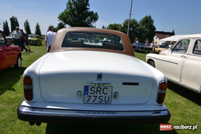 Zdjęcie w galerii na portalu naszraciborz.pl: Oldtimery w Zabełkowie, czyli dzień drugi X Jubileuszowego Zlotu Pojazdów Zabytkowych  wiadomości z regionu