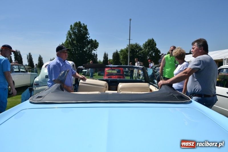 Zdjęcie w galerii na portalu naszraciborz.pl: Oldtimery w Zabełkowie, czyli dzień drugi X Jubileuszowego Zlotu Pojazdów Zabytkowych  wiadomości z regionu