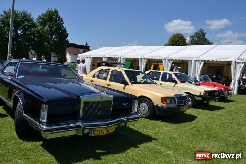 Zdjęcie w galerii na portalu naszraciborz.pl: Oldtimery w Zabełkowie, czyli dzień drugi X Jubileuszowego Zlotu Pojazdów Zabytkowych  wiadomości z regionu