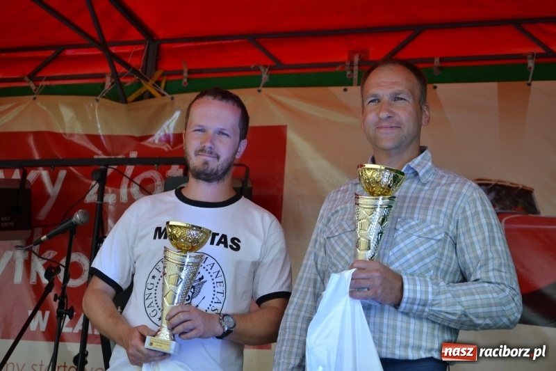 Zdjęcie w galerii na portalu naszraciborz.pl: Oldtimery w Zabełkowie, czyli dzień drugi X Jubileuszowego Zlotu Pojazdów Zabytkowych  wiadomości z regionu