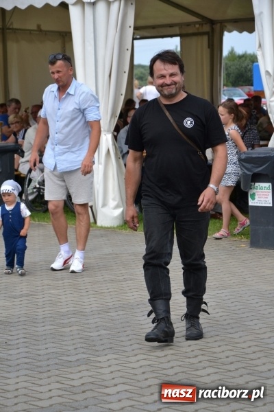 Zdjęcie w galerii na portalu naszraciborz.pl: Oldtimery w Zabełkowie, czyli dzień drugi X Jubileuszowego Zlotu Pojazdów Zabytkowych  wiadomości z regionu