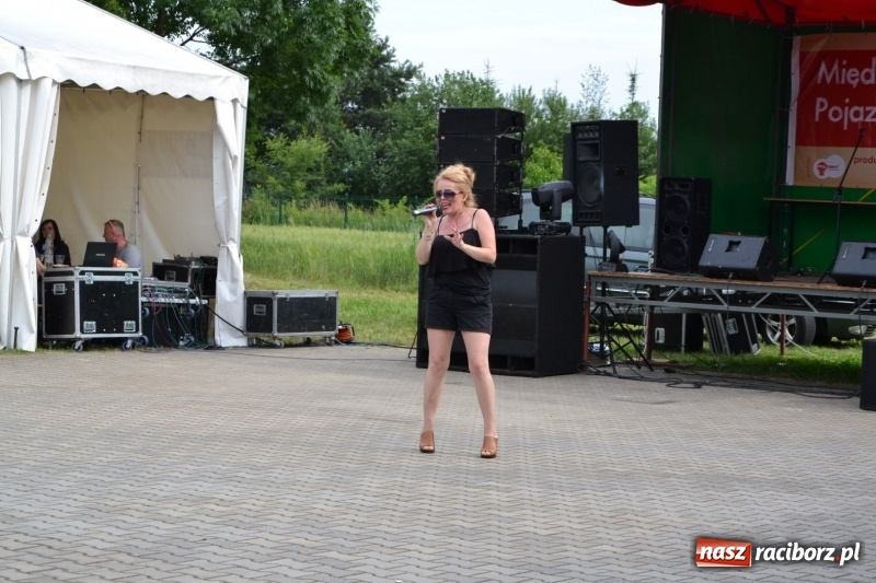 Zdjęcie w galerii na portalu naszraciborz.pl: Oldtimery w Zabełkowie, czyli dzień drugi X Jubileuszowego Zlotu Pojazdów Zabytkowych  wiadomości z regionu