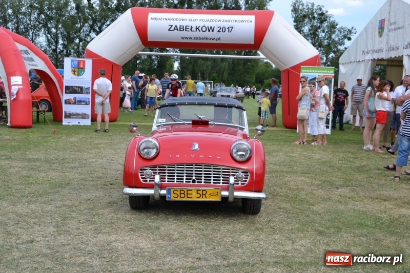 Zdjęcie w galerii na portalu naszraciborz.pl: Oldtimery w Zabełkowie, czyli dzień drugi X Jubileuszowego Zlotu Pojazdów Zabytkowych  wiadomości z regionu