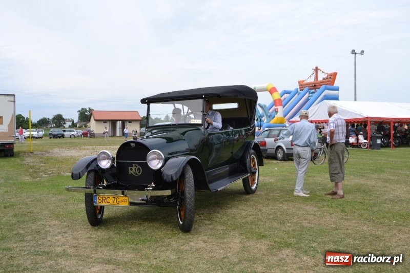 Zdjęcie w galerii na portalu naszraciborz.pl: Oldtimery w Zabełkowie, czyli dzień drugi X Jubileuszowego Zlotu Pojazdów Zabytkowych  wiadomości z regionu