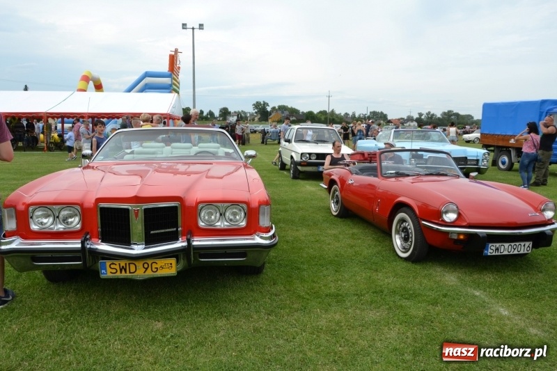 Zdjęcie w galerii na portalu naszraciborz.pl: Oldtimery w Zabełkowie, czyli dzień drugi X Jubileuszowego Zlotu Pojazdów Zabytkowych  wiadomości z regionu