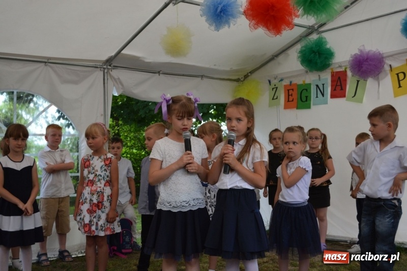 Zdjęcie w galerii na portalu naszraciborz.pl: Starszaki z Nędzy pożegnały się z przedszkolem wiadomości z regionu