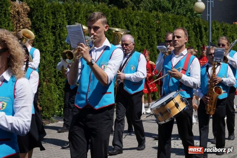 Zdjęcie w galerii na portalu naszraciborz.pl: Nowa remiza na 115 lat OSP w Babicach  wiadomości z regionu