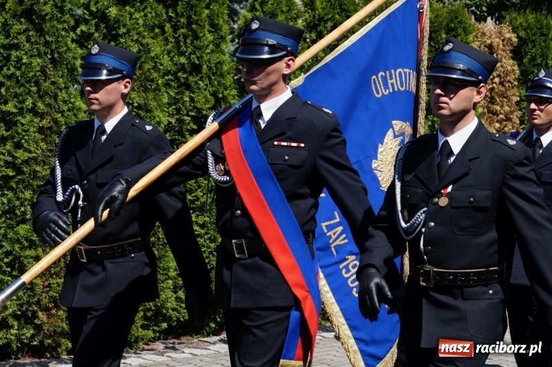 Zdjęcie w galerii na portalu naszraciborz.pl: Nowa remiza na 115 lat OSP w Babicach  wiadomości z regionu
