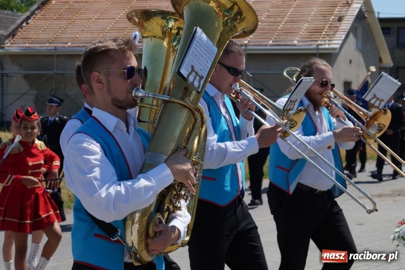 Zdjęcie w galerii na portalu naszraciborz.pl: Nowa remiza na 115 lat OSP w Babicach  wiadomości z regionu