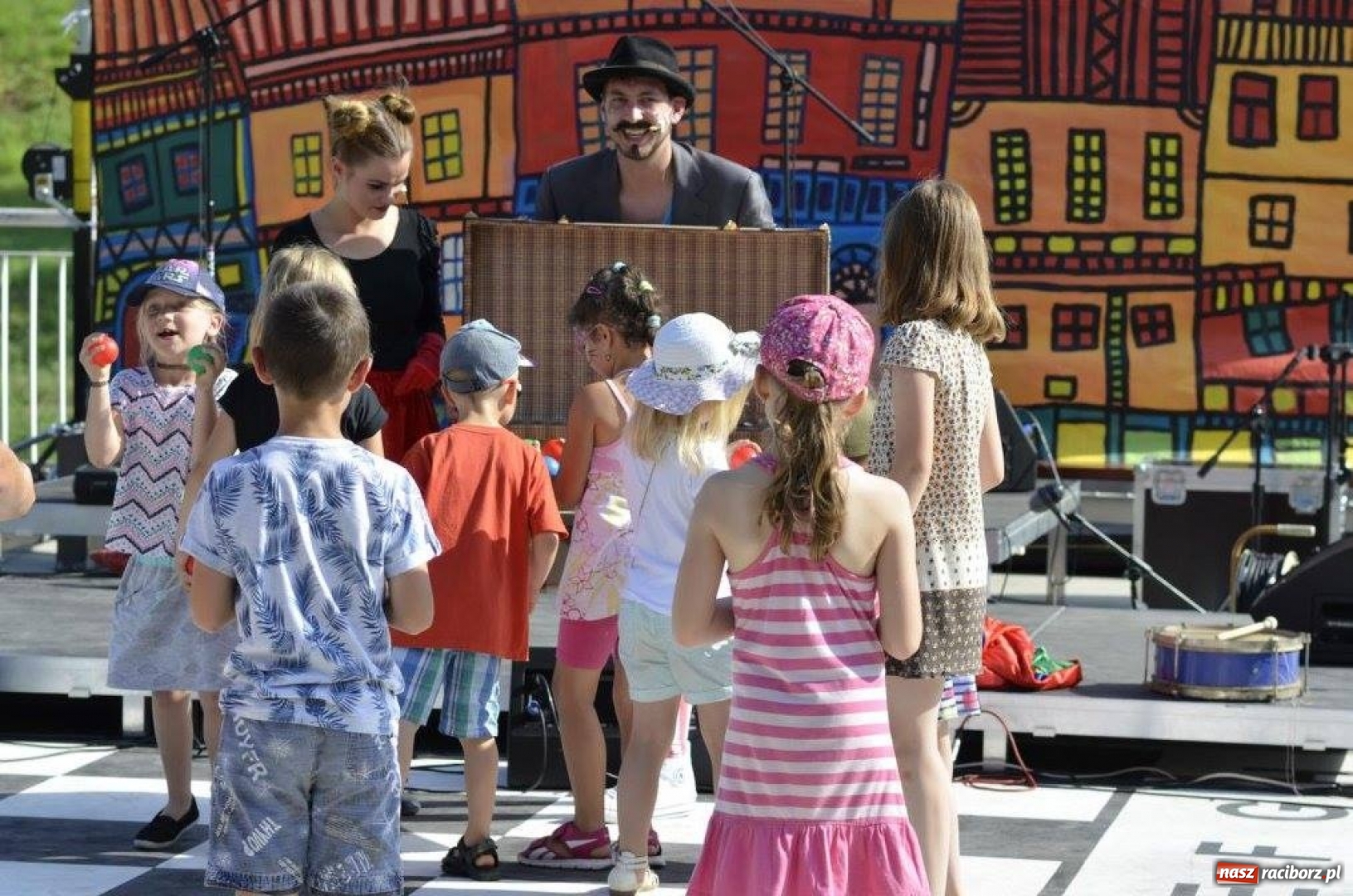 Zdjęcie w galerii na portalu naszraciborz.pl: Otwarcie plaży miejskiej raz jeszcze  wiadomości z regionu