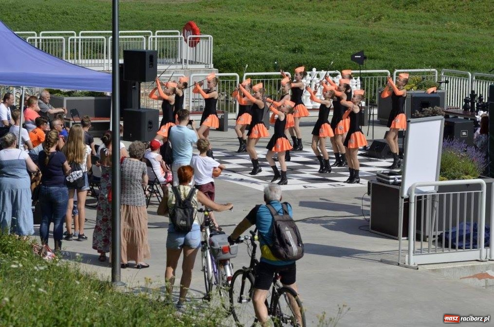 Zdjęcie w galerii na portalu naszraciborz.pl: Otwarcie plaży miejskiej raz jeszcze  wiadomości z regionu