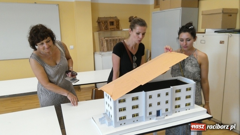 Zdjęcie w galerii na portalu naszraciborz.pl: Nauczyciele z CKZiU nr 1 na szkoleniu w Portugalii  wiadomości z regionu