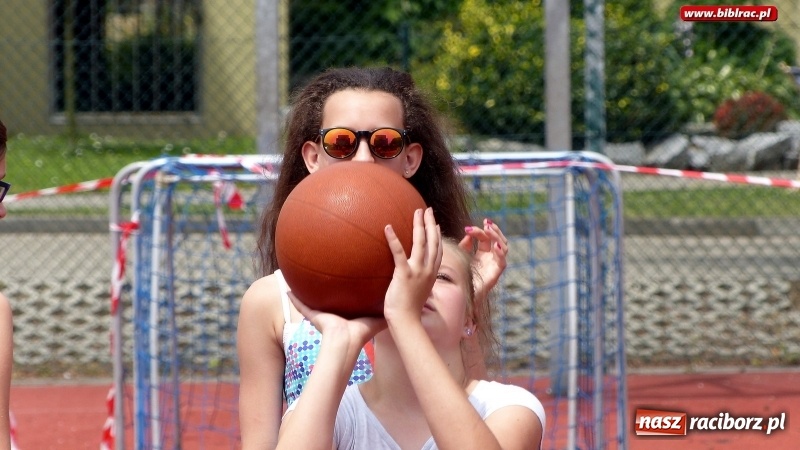 Zdjęcie w galerii na portalu naszraciborz.pl: Z raciborską biblioteką na co dzień i od święta wiadomości z regionu