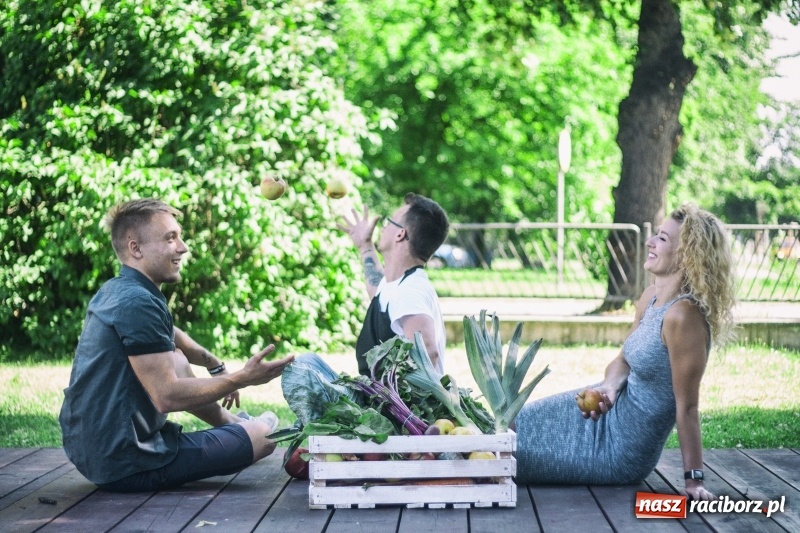 Zdjęcie w galerii na portalu naszraciborz.pl: Koniec wymówek! Zmień dietę i zyskaj pokłady nowej energii z Joanną Głombik wiadomości z regionu