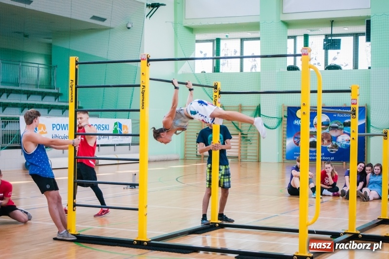 Zdjęcie w galerii na portalu naszraciborz.pl: Międzynarodowy Turniej Juniorek w Piłce Ręcznej w Arenie Rafako wiadomości z regionu