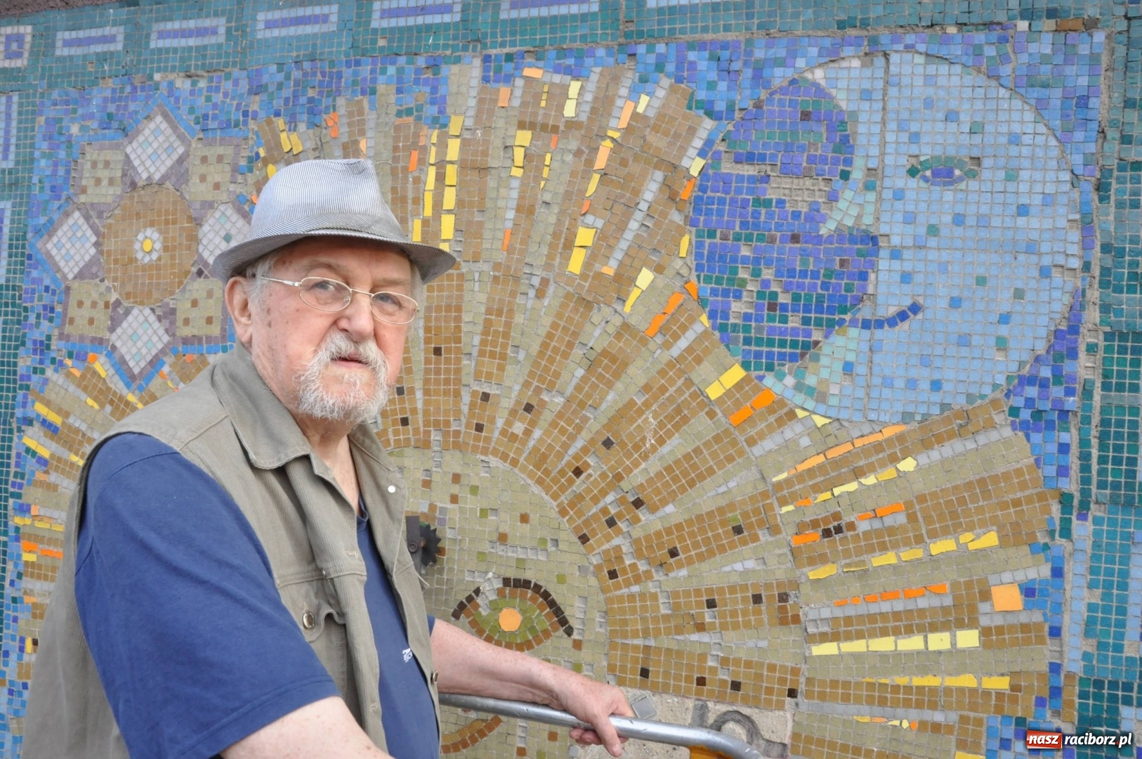 Zdjęcie w galerii na portalu naszraciborz.pl: Już wkrótce ruszą prace nad renowacją kolejnych mozaik przy Długiej wiadomości z regionu