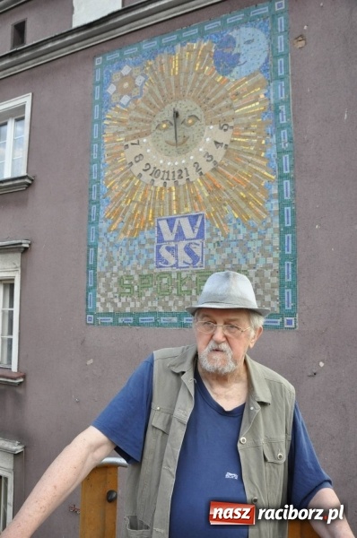 Zdjęcie w galerii na portalu naszraciborz.pl: Już wkrótce ruszą prace nad renowacją kolejnych mozaik przy Długiej wiadomości z regionu