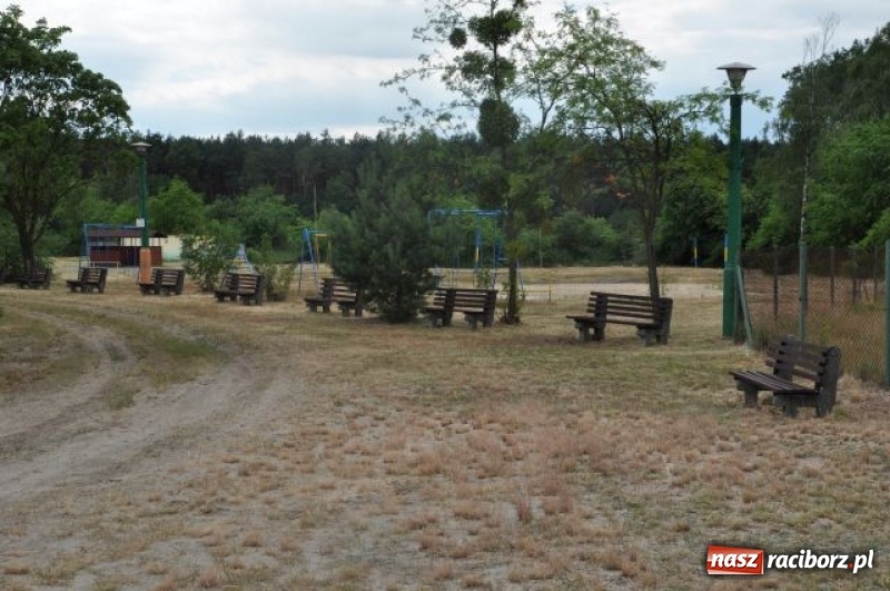 Zdjęcie w galerii na portalu naszraciborz.pl: Prace remontowe na Wodniku w Kuźni Raciborskiej. Kąpielisko ruszy 1 lipca wiadomości z regionu