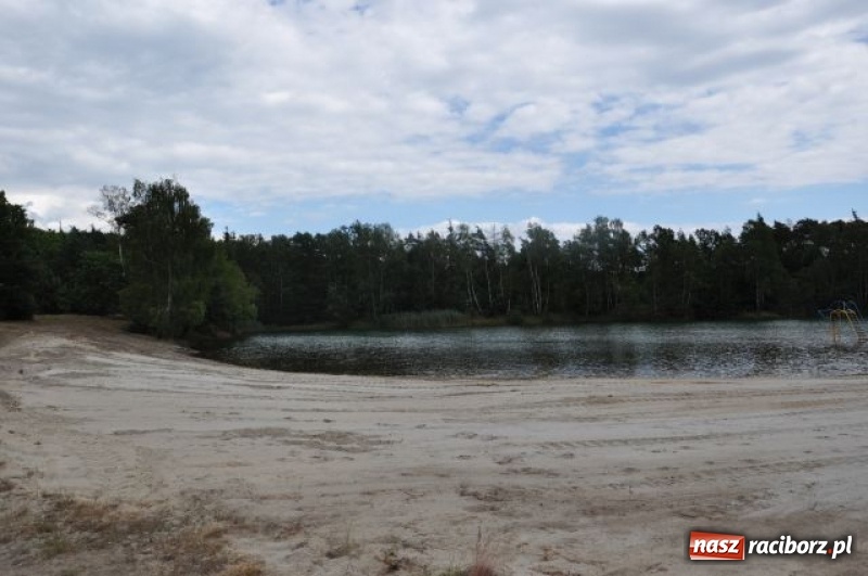 Zdjęcie w galerii na portalu naszraciborz.pl: Prace remontowe na Wodniku w Kuźni Raciborskiej. Kąpielisko ruszy 1 lipca wiadomości z regionu