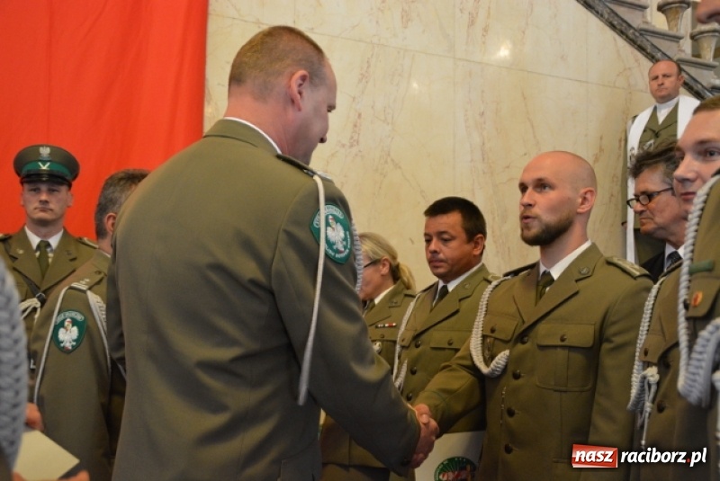 Zdjęcie w galerii na portalu naszraciborz.pl: Ślubowanie nowych funkcjonariuszy w Śląskim Oddziale Straży Granicznej wiadomości z regionu