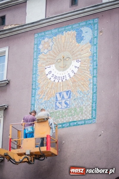 Zdjęcie w galerii na portalu naszraciborz.pl: Witromozaika przy ul. Długiej już po liftingu  wiadomości z regionu