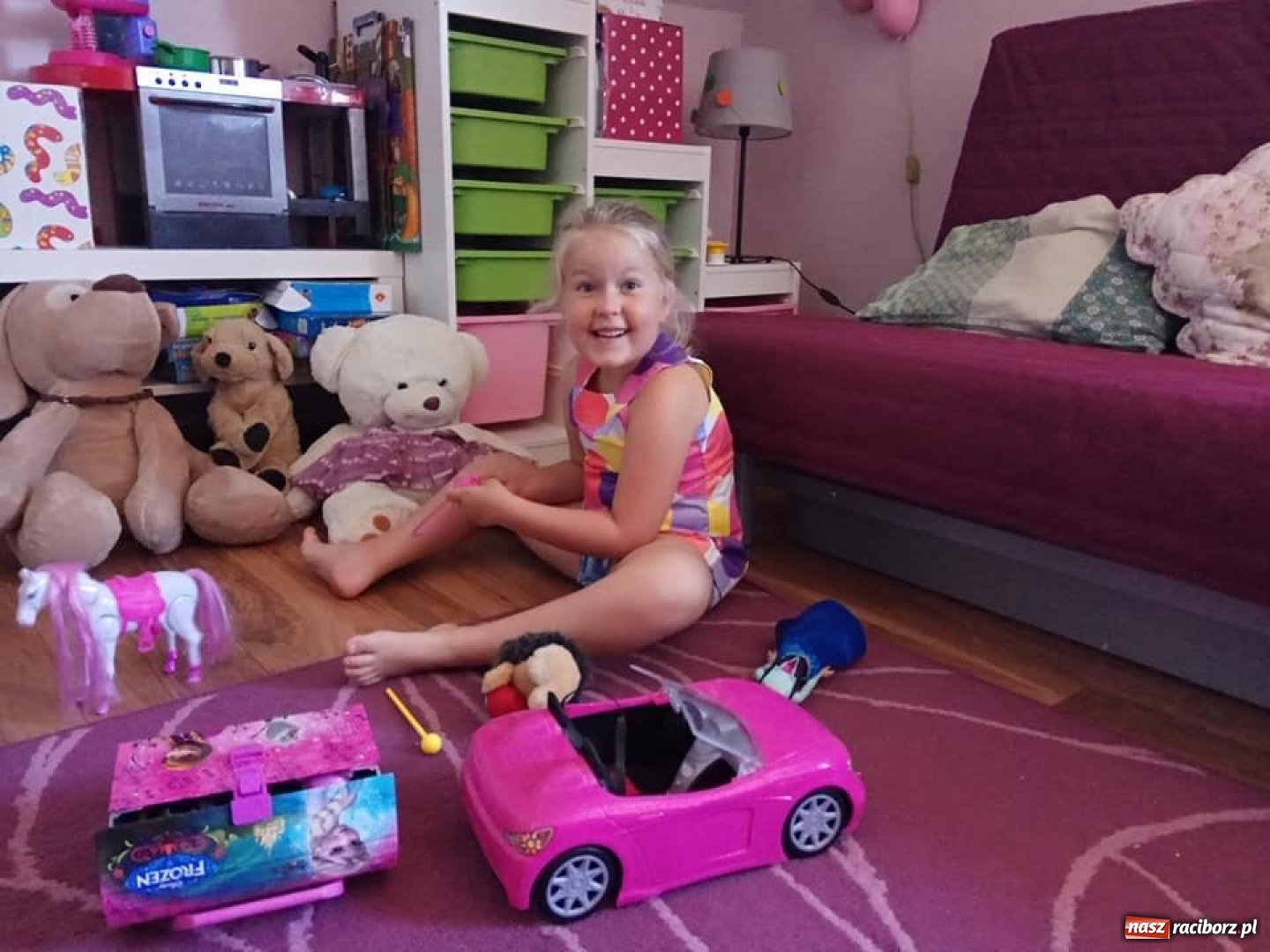 Zdjęcie w galerii na portalu naszraciborz.pl: Opiekunka dziecięca - zawód spełniający marzenia o ciekawej pracy wiadomości z regionu