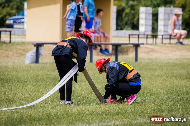 Zdjęcie w galerii na portalu naszraciborz.pl: Gminne zawody sportowo-pożarnicze w Jankowicach. OSP Turze zgarnęła wszystko wiadomości z regionu