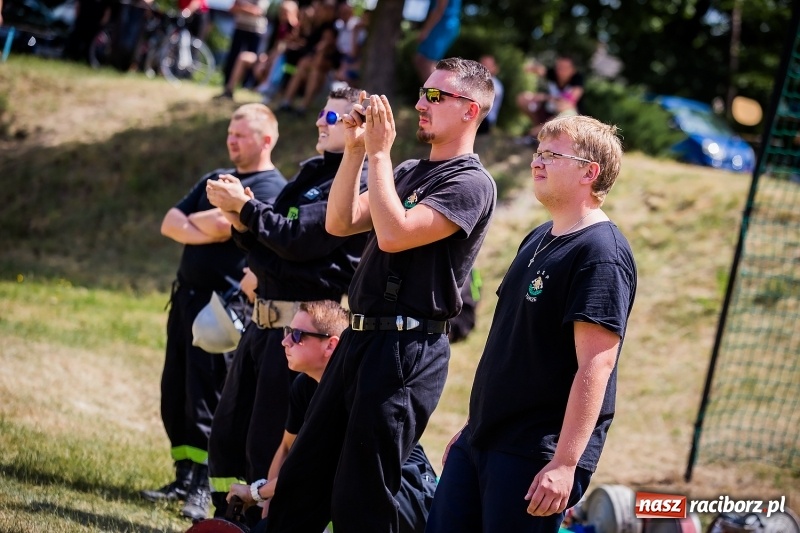Zdjęcie w galerii na portalu naszraciborz.pl: Gminne zawody sportowo-pożarnicze w Jankowicach. OSP Turze zgarnęła wszystko wiadomości z regionu