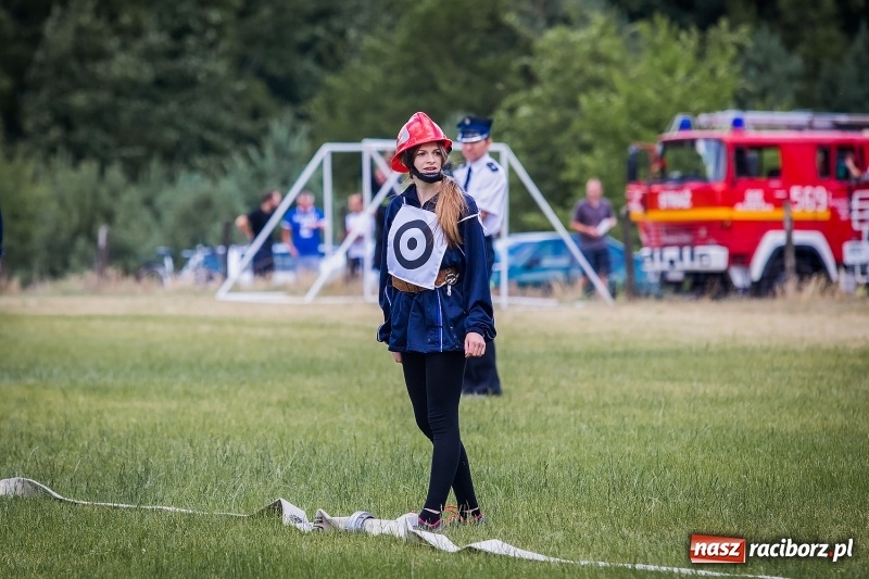 Zdjęcie w galerii na portalu naszraciborz.pl: Gminne zawody sportowo-pożarnicze w Jankowicach. OSP Turze zgarnęła wszystko wiadomości z regionu