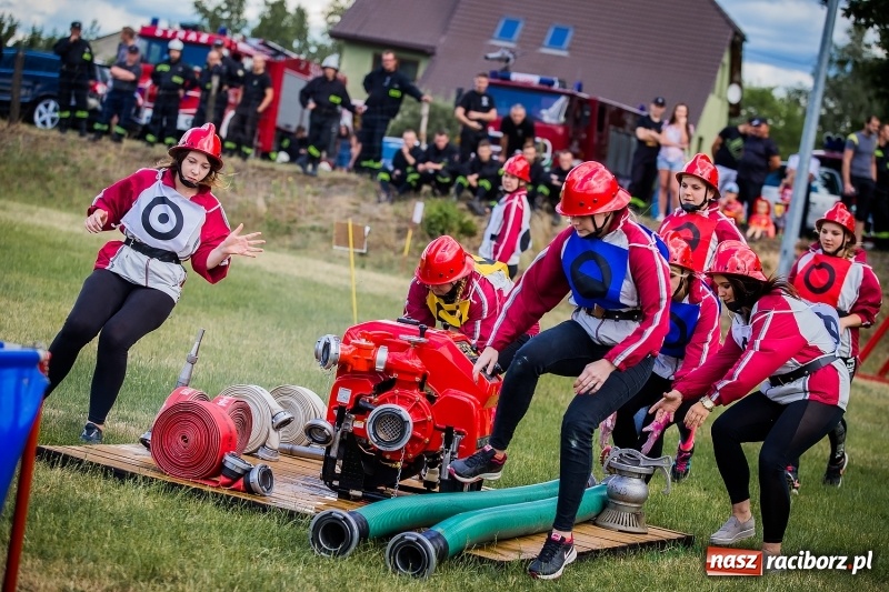 Zdjęcie w galerii na portalu naszraciborz.pl: Gminne zawody sportowo-pożarnicze w Jankowicach. OSP Turze zgarnęła wszystko wiadomości z regionu