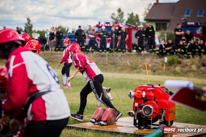 Zdjęcie w galerii na portalu naszraciborz.pl: Gminne zawody sportowo-pożarnicze w Jankowicach. OSP Turze zgarnęła wszystko wiadomości z regionu