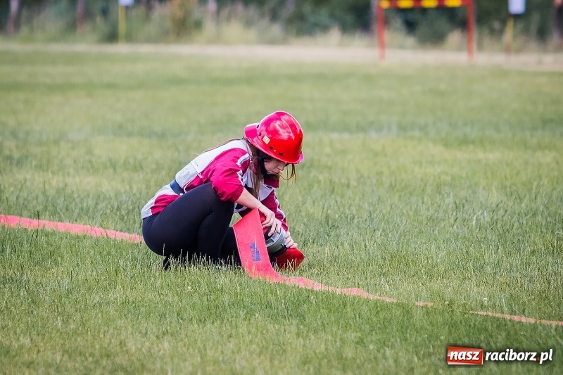 Zdjęcie w galerii na portalu naszraciborz.pl: Gminne zawody sportowo-pożarnicze w Jankowicach. OSP Turze zgarnęła wszystko wiadomości z regionu