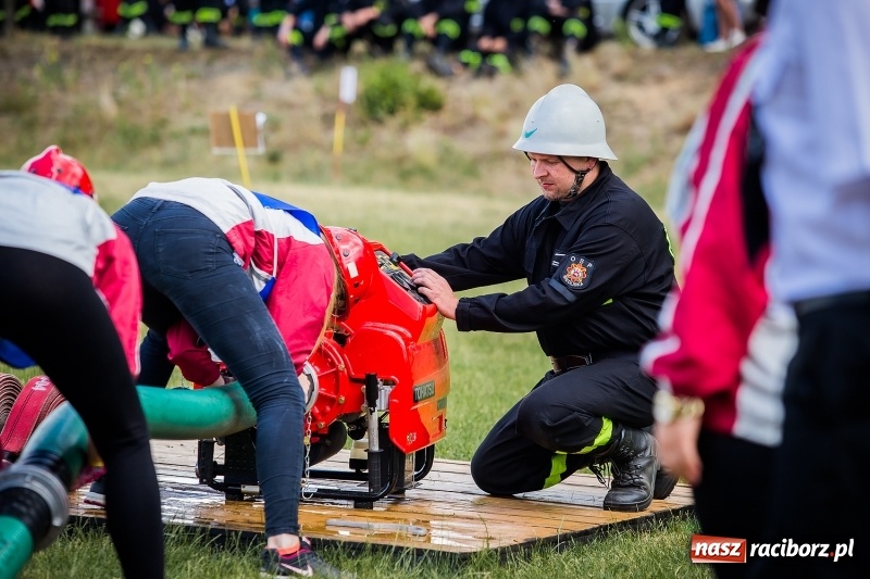 Zdjęcie w galerii na portalu naszraciborz.pl: Gminne zawody sportowo-pożarnicze w Jankowicach. OSP Turze zgarnęła wszystko wiadomości z regionu