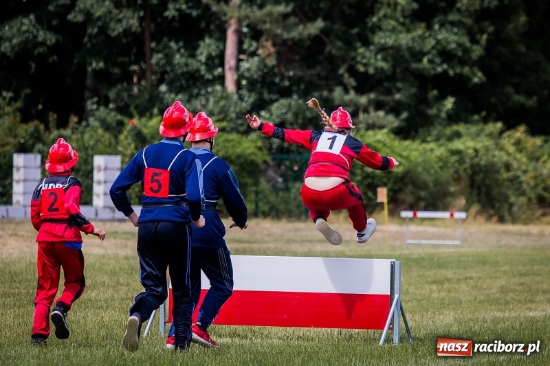 Zdjęcie w galerii na portalu naszraciborz.pl: Gminne zawody sportowo-pożarnicze w Jankowicach. OSP Turze zgarnęła wszystko wiadomości z regionu