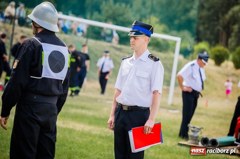 Zdjęcie w galerii na portalu naszraciborz.pl: Gminne zawody sportowo-pożarnicze w Jankowicach. OSP Turze zgarnęła wszystko wiadomości z regionu