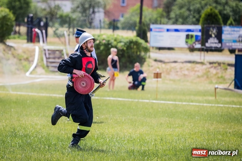 Zdjęcie w galerii na portalu naszraciborz.pl: Gminne zawody sportowo-pożarnicze w Jankowicach. OSP Turze zgarnęła wszystko wiadomości z regionu