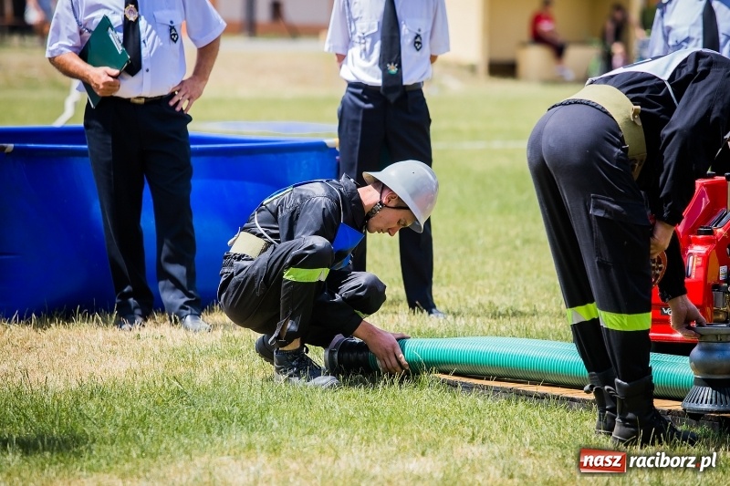 Zdjęcie w galerii na portalu naszraciborz.pl: Gminne zawody sportowo-pożarnicze w Jankowicach. OSP Turze zgarnęła wszystko wiadomości z regionu