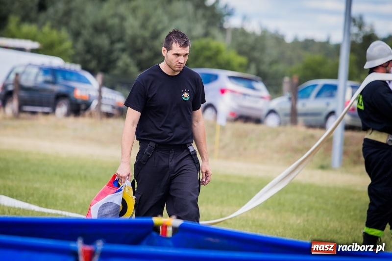 Zdjęcie w galerii na portalu naszraciborz.pl: Gminne zawody sportowo-pożarnicze w Jankowicach. OSP Turze zgarnęła wszystko wiadomości z regionu