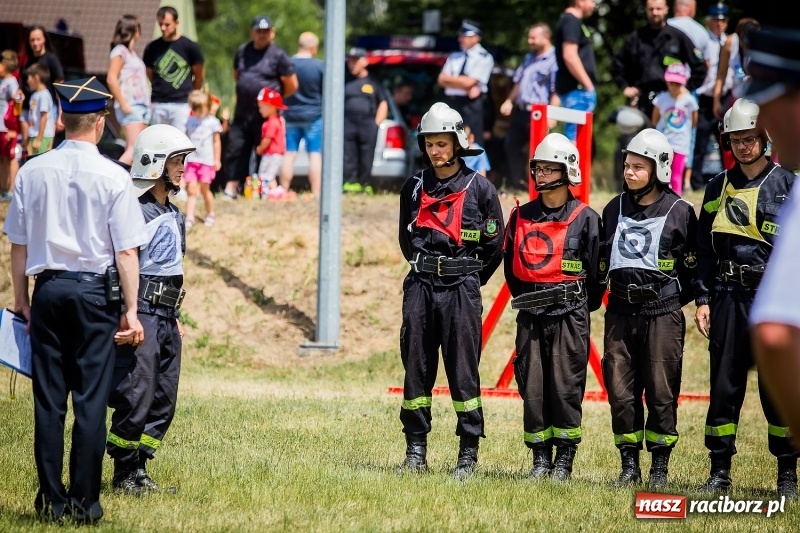 Zdjęcie w galerii na portalu naszraciborz.pl: Gminne zawody sportowo-pożarnicze w Jankowicach. OSP Turze zgarnęła wszystko wiadomości z regionu