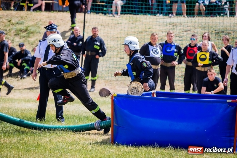 Zdjęcie w galerii na portalu naszraciborz.pl: Gminne zawody sportowo-pożarnicze w Jankowicach. OSP Turze zgarnęła wszystko wiadomości z regionu