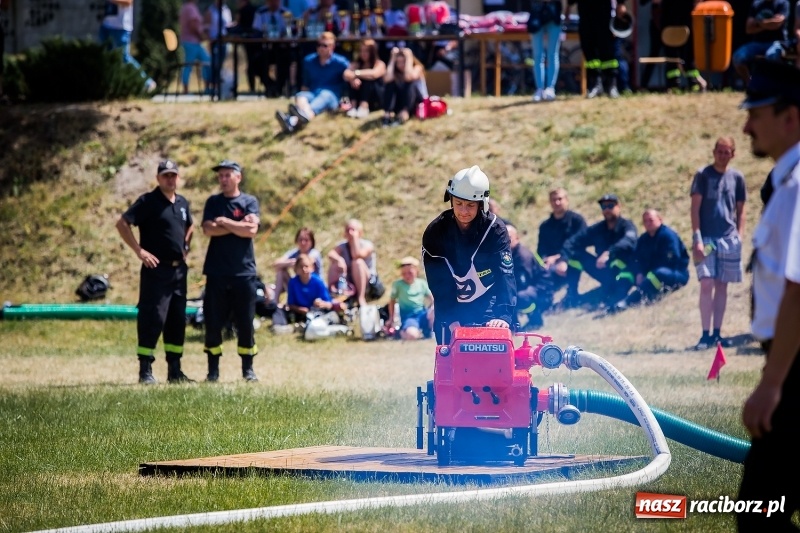 Zdjęcie w galerii na portalu naszraciborz.pl: Gminne zawody sportowo-pożarnicze w Jankowicach. OSP Turze zgarnęła wszystko wiadomości z regionu